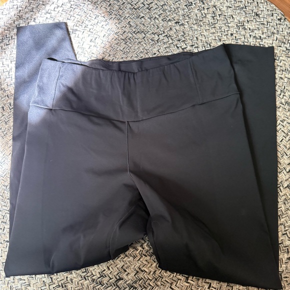 YITTY Black Leggings - Picture 1 of 5